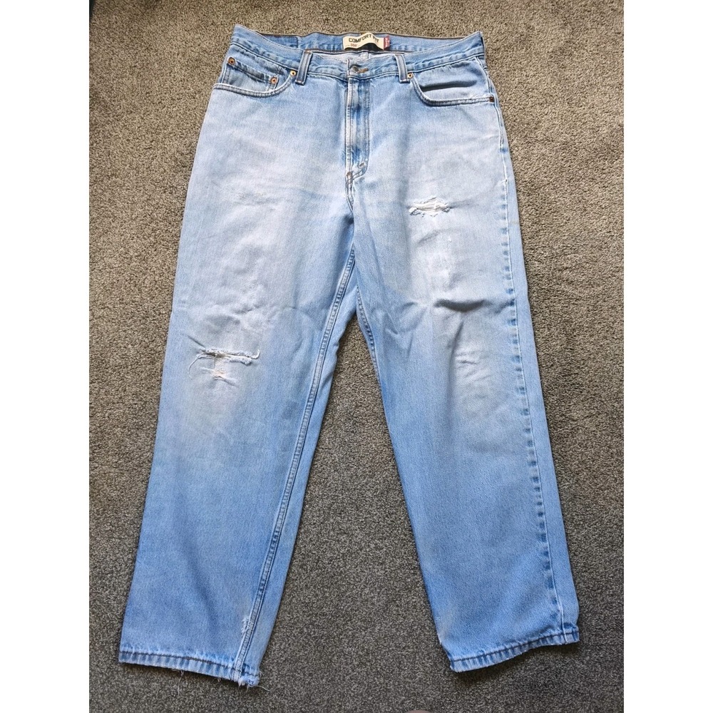 Levi's 560 Men's Relaxed Fit Distressed Light Wash Jeans 36X30‎